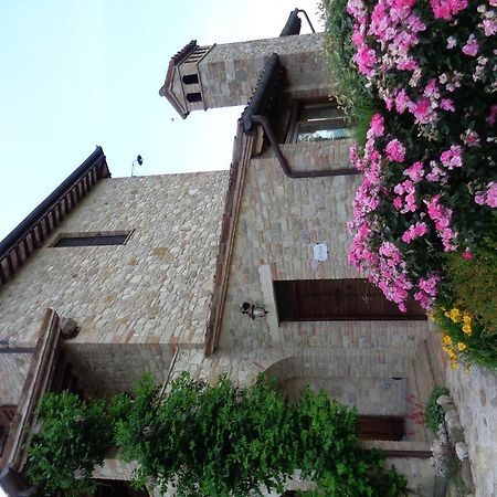 Agriturismo La Torraccia Todi Exterior foto