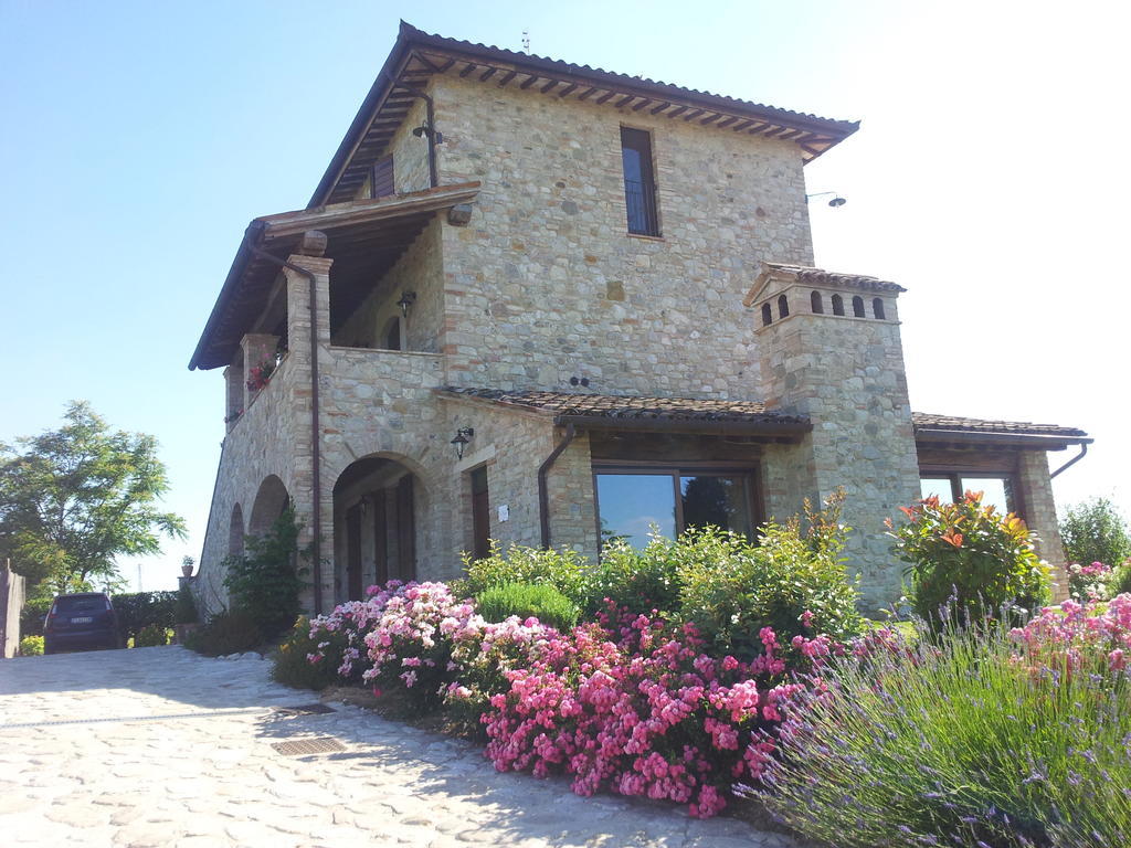 Agriturismo La Torraccia Todi Exterior foto