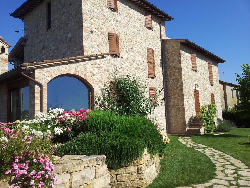 Agriturismo La Torraccia Todi Exterior foto