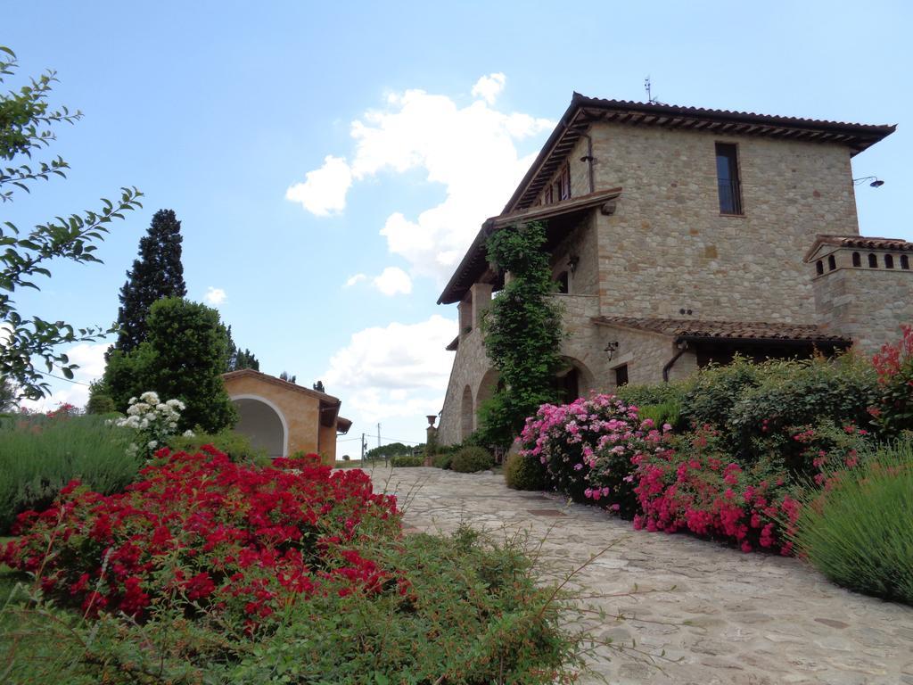 Agriturismo La Torraccia Todi Exterior foto